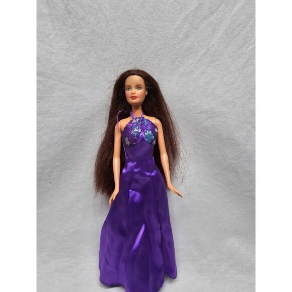 Barbie Other - Barbie Teresa Cut 'N Style 56893 2002 Mattel